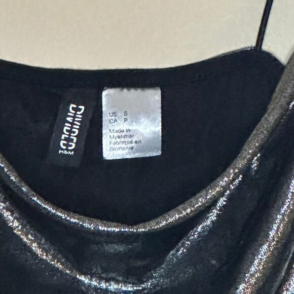 Divided H&M crop top metallic silver Small - Picture 2 of 3
